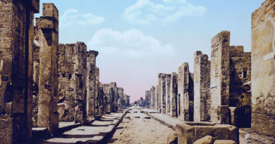 POMPEJI – grad razvrata i stradanja POMPEJI – grad razvrata i stradanja