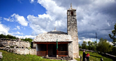 AVDIĆA DŽAMIJA KOD BILEĆE – jedinstven tip minareta AVDIĆA DŽAMIJA KOD BILEĆE – jedinstven tip minareta