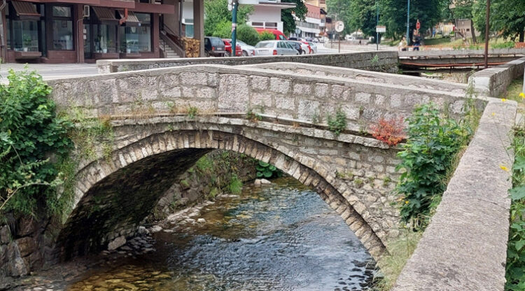 KAMENI MOST U VAREŠU – LEGENDA O MOSTU LJUBAVI KAMENI MOST U VAREŠU – LEGENDA O MOSTU LJUBAVI